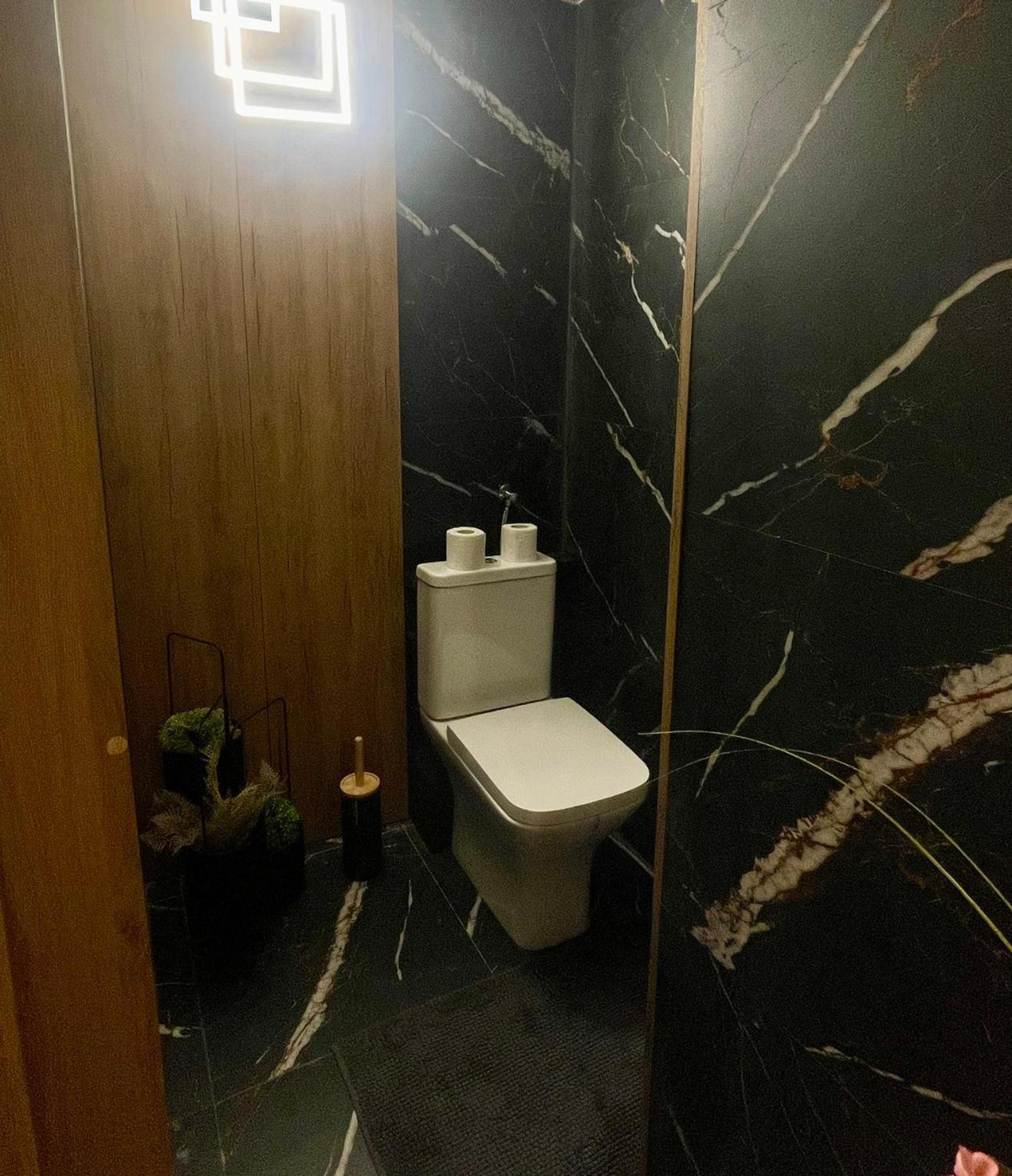 Lux Dabich 2 Apartment โนวีซาด ภายนอก รูปภาพ